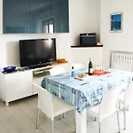 Conero Apartament *